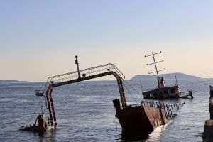 EFE: Nava portcontainer Contship Jet, lovită de drone în largul Bulgariei, s-a scufundat